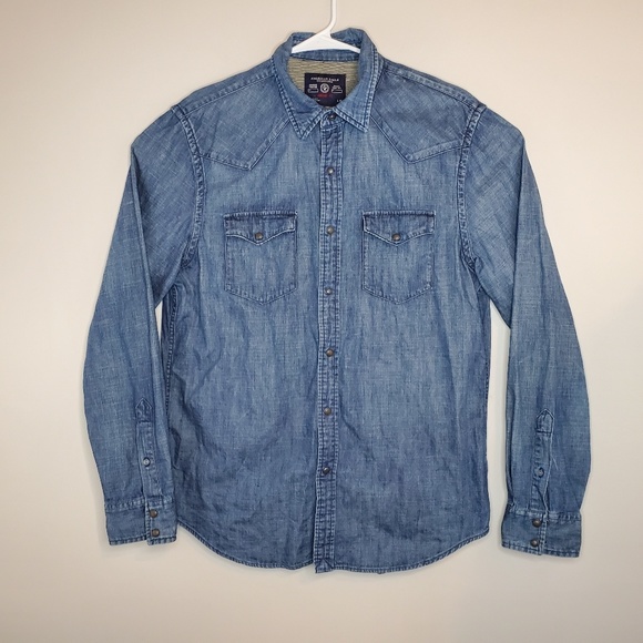 American Eagle Outfitters Other - American Eagle Western Long Sleeve Denim Shirt